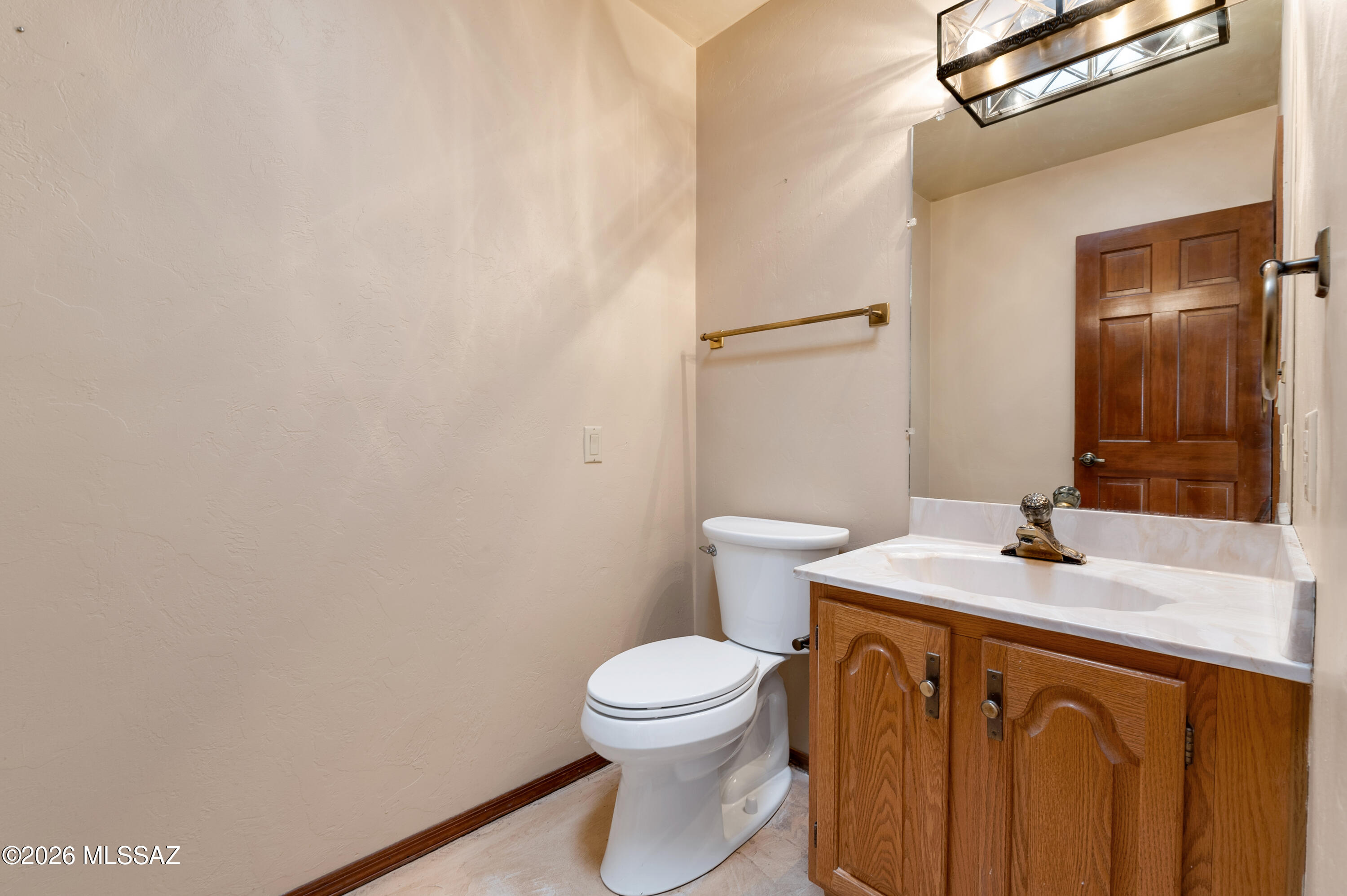 3990 North Ridgecrest Drive Tucson, AZ 85750 - Photo 19 of 42 Bathroom