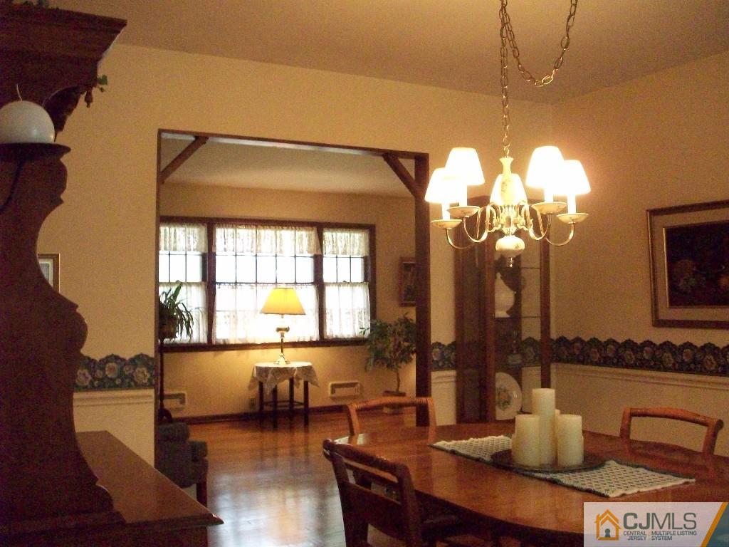 112 George Avenue Edison, NJ 08820 - Photo 5 of 17 Gallery Image 5