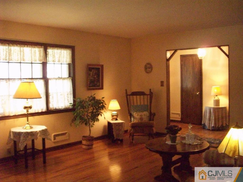 112 George Avenue Edison, NJ 08820 - Photo 8 of 17 Gallery Image 8