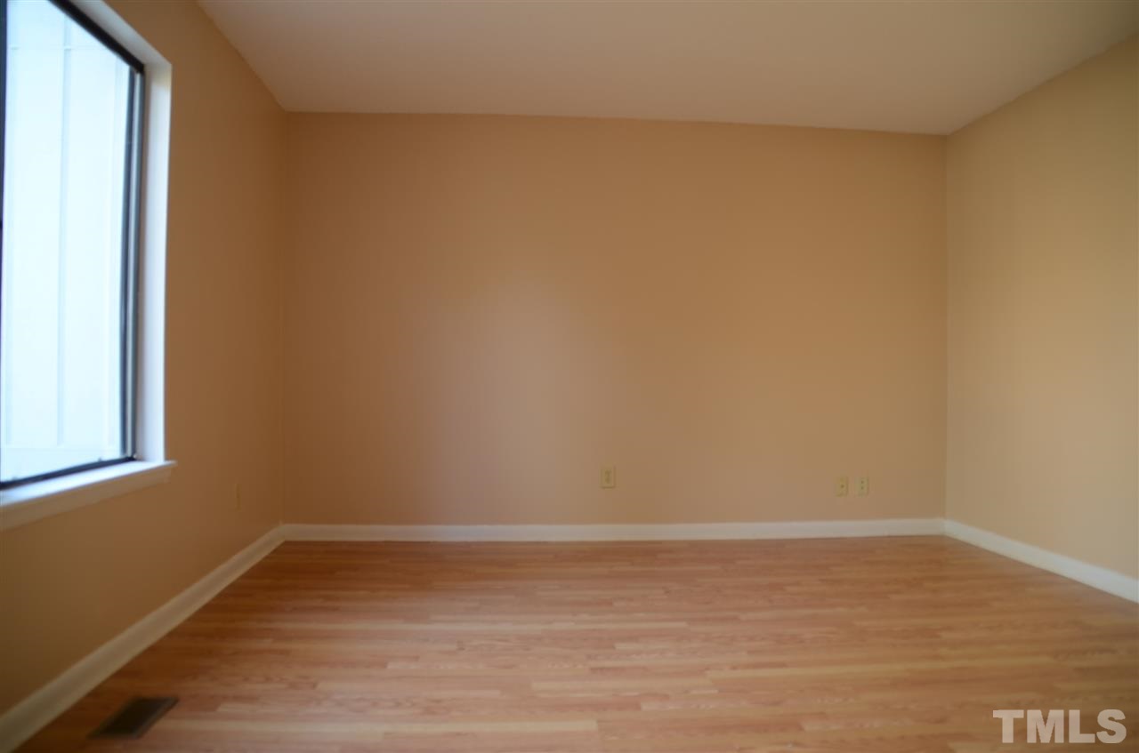 810 Green Ridge Drive Raleigh, NC 27609 - Photo 6 of 11 Gallery Image 6