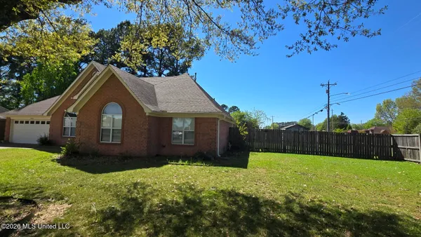 $287,000 | 9485 Bryant Trent Boulevard, Olive Branch, MS 38654