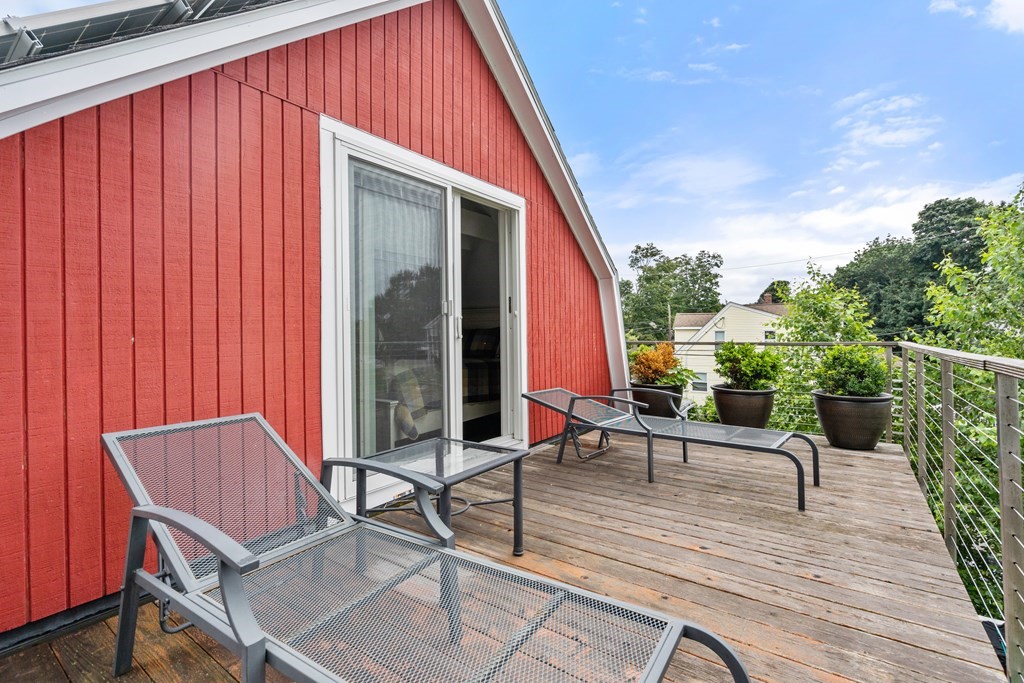 81 Spring Street Quincy, MA 02169 - Photo 12 of 40 Gallery Image 12