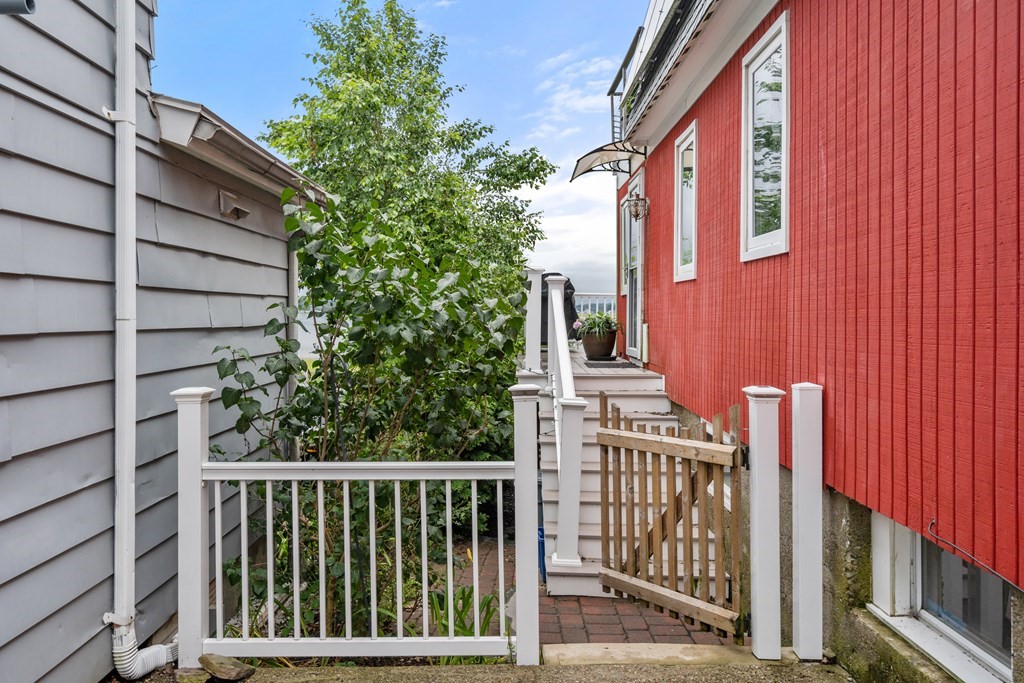 81 Spring Street Quincy, MA 02169 - Photo 21 of 40 Gallery Image 21