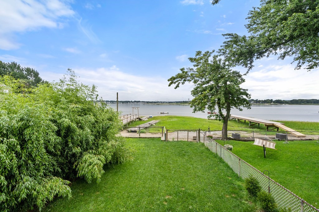 81 Spring Street Quincy, MA 02169 - Photo 23 of 40 Gallery Image 23