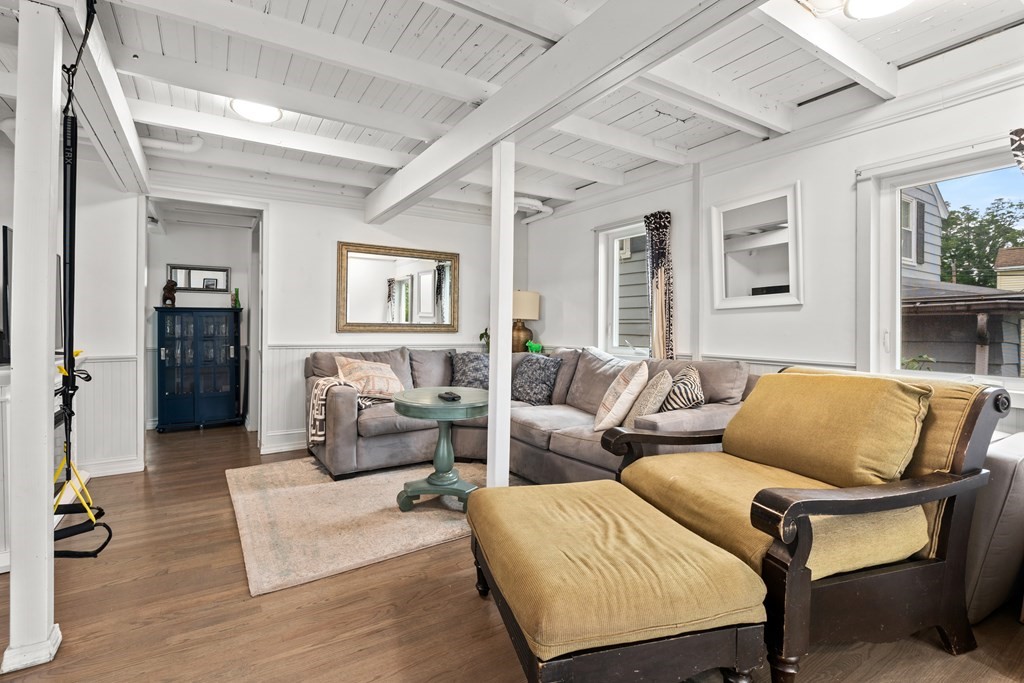 81 Spring Street Quincy, MA 02169 - Photo 4 of 40 Gallery Image 4
