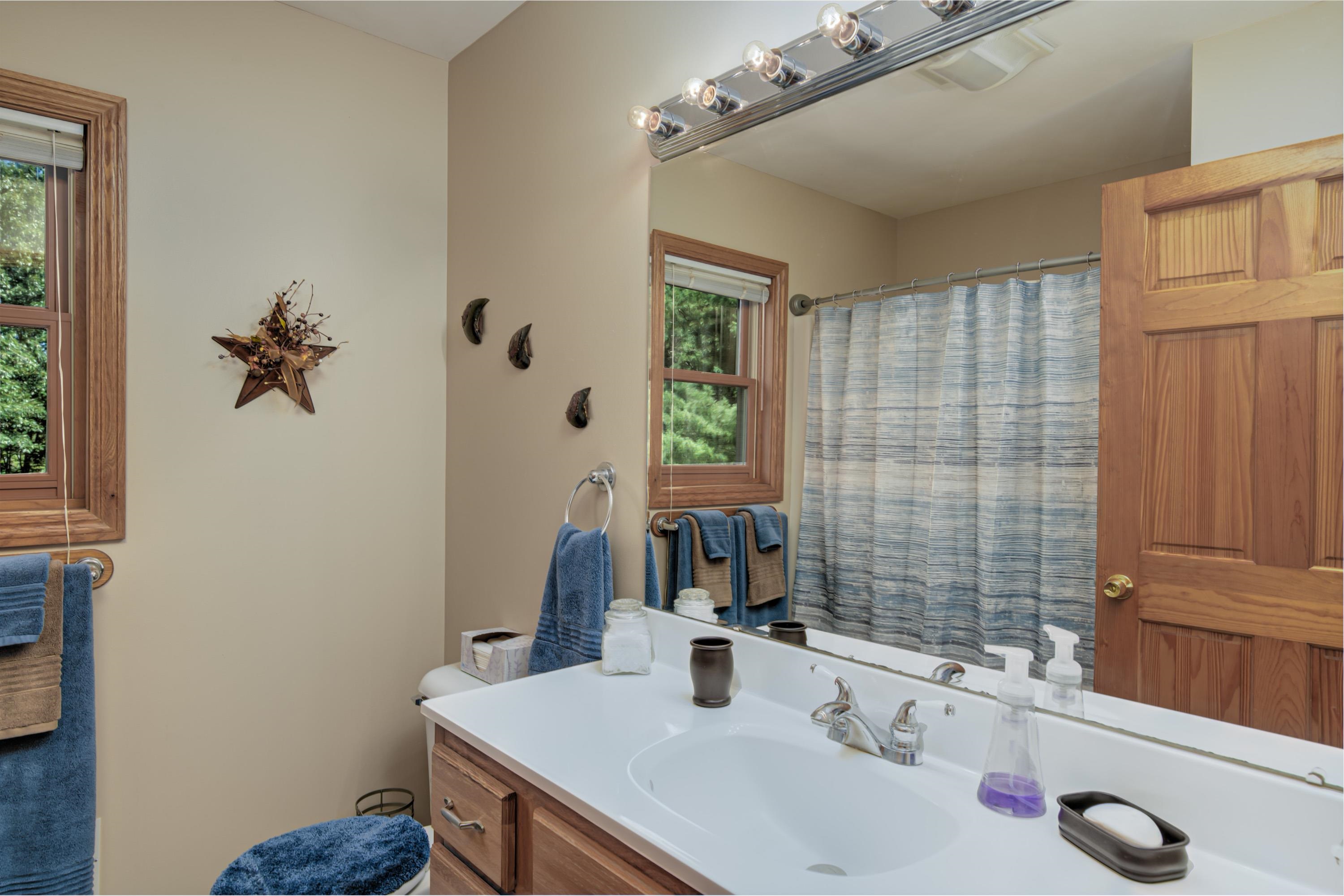 1025 Bass Lake Road Traverse City, MI 49685 - Photo 49 of 69 1925710-c1da5d73-0dd0-4ad8-ab80-f02846988e6b.JPG