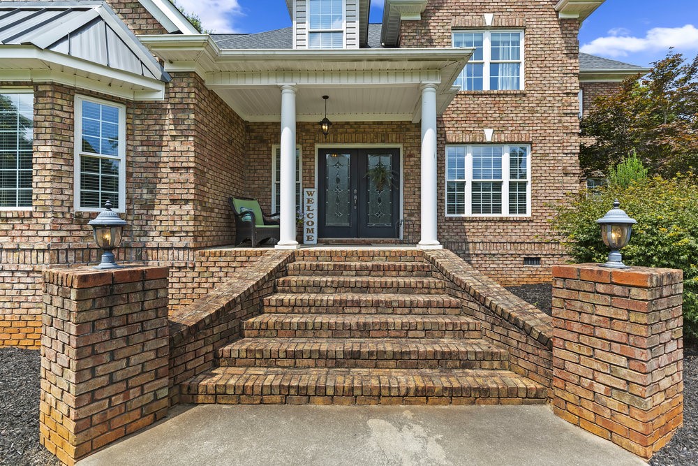 263 Bowen Road Anderson, SC 29621 - Photo 3 of 47