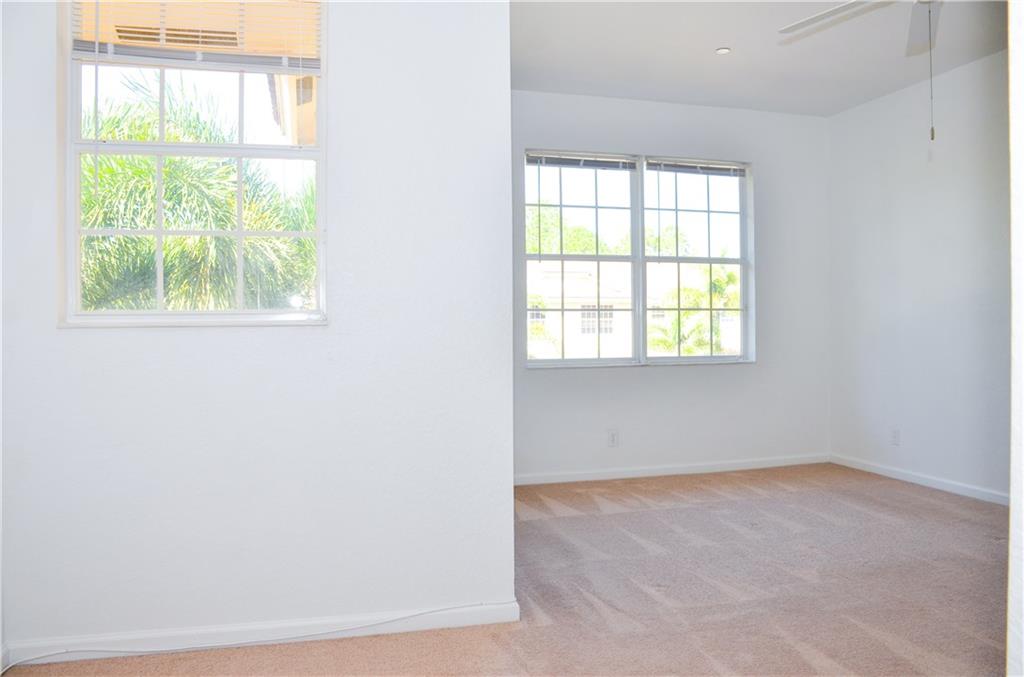 9485 Southwest Purple Martin Way Stuart, FL 34997 - Photo 10 of 21 Gallery Image 10