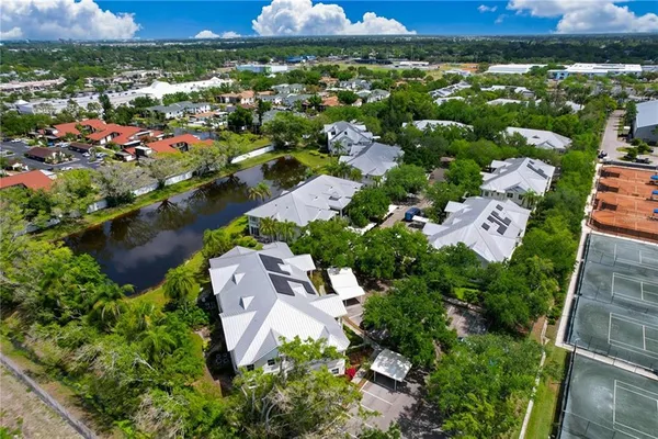 $3,000 | 3803 54th Drive West, Unit 102, Bradenton, FL 34210