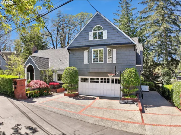 $4,000,000 | 16755 Graef Circle, Lake Oswego, OR 97035