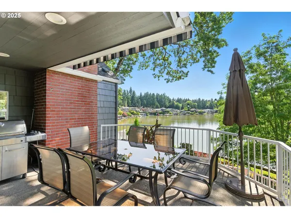 $4,000,000 | 16755 Graef Circle, Lake Oswego, OR 97035