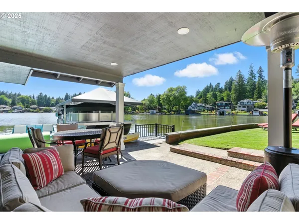 $4,000,000 | 16755 Graef Circle, Lake Oswego, OR 97035