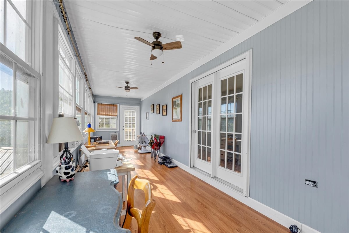 487 County Line Road Lynchburg, TN 37352 - Photo 38 of 63 a very nice looking room with a large window