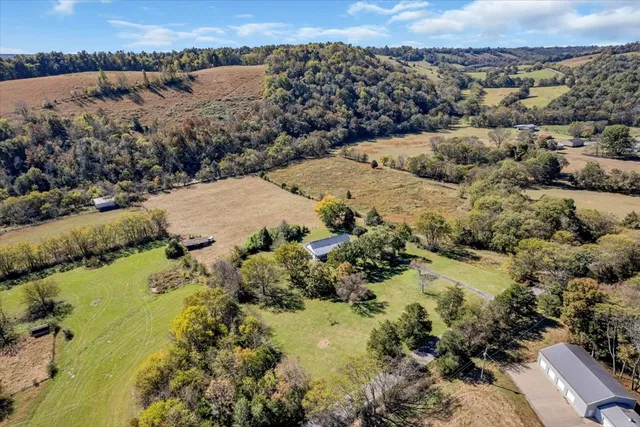 $450,000 | 487 County Line Road, Lynchburg, TN 37352