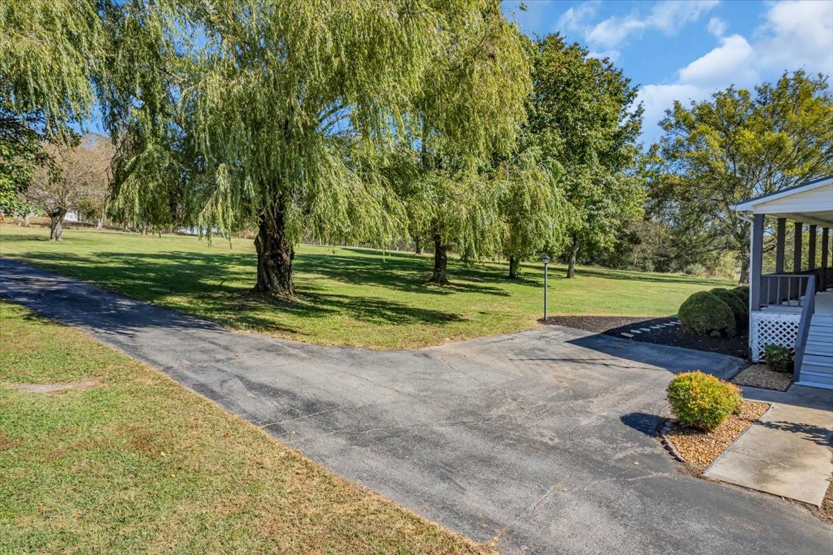 487 County Line Road Lynchburg, TN 37352 - Photo 63 of 63 a view of a park