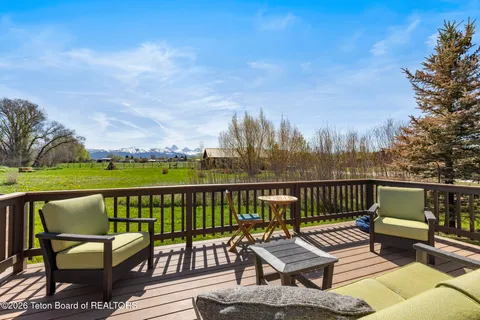 $875,000 | 5899 Boyer Drive, Tetonia, ID 83452