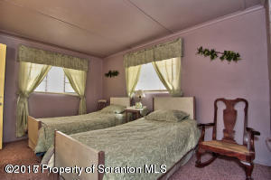 52 Little Lake Road Lake Ariel, PA 18436 - Photo 10 of 13 Gallery Image 10