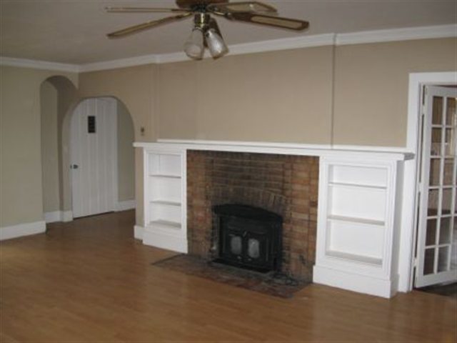 365 Southwest State Street Pullman, WA 99163 - Photo 3 of 9 Gallery Image 3