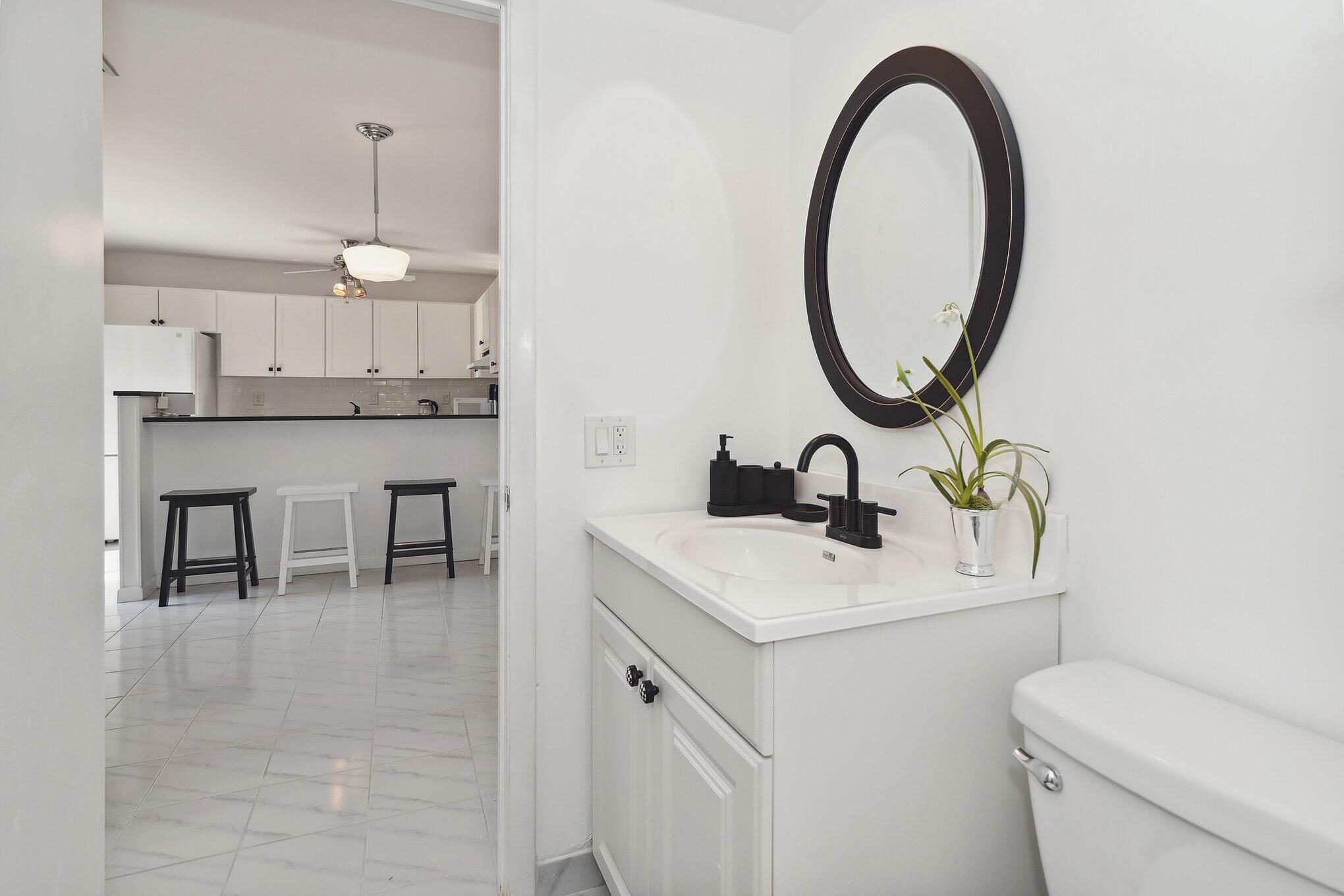 564 Springdale Circle Palm Springs, FL 33461 - Photo 6 of 16 IMG_0780