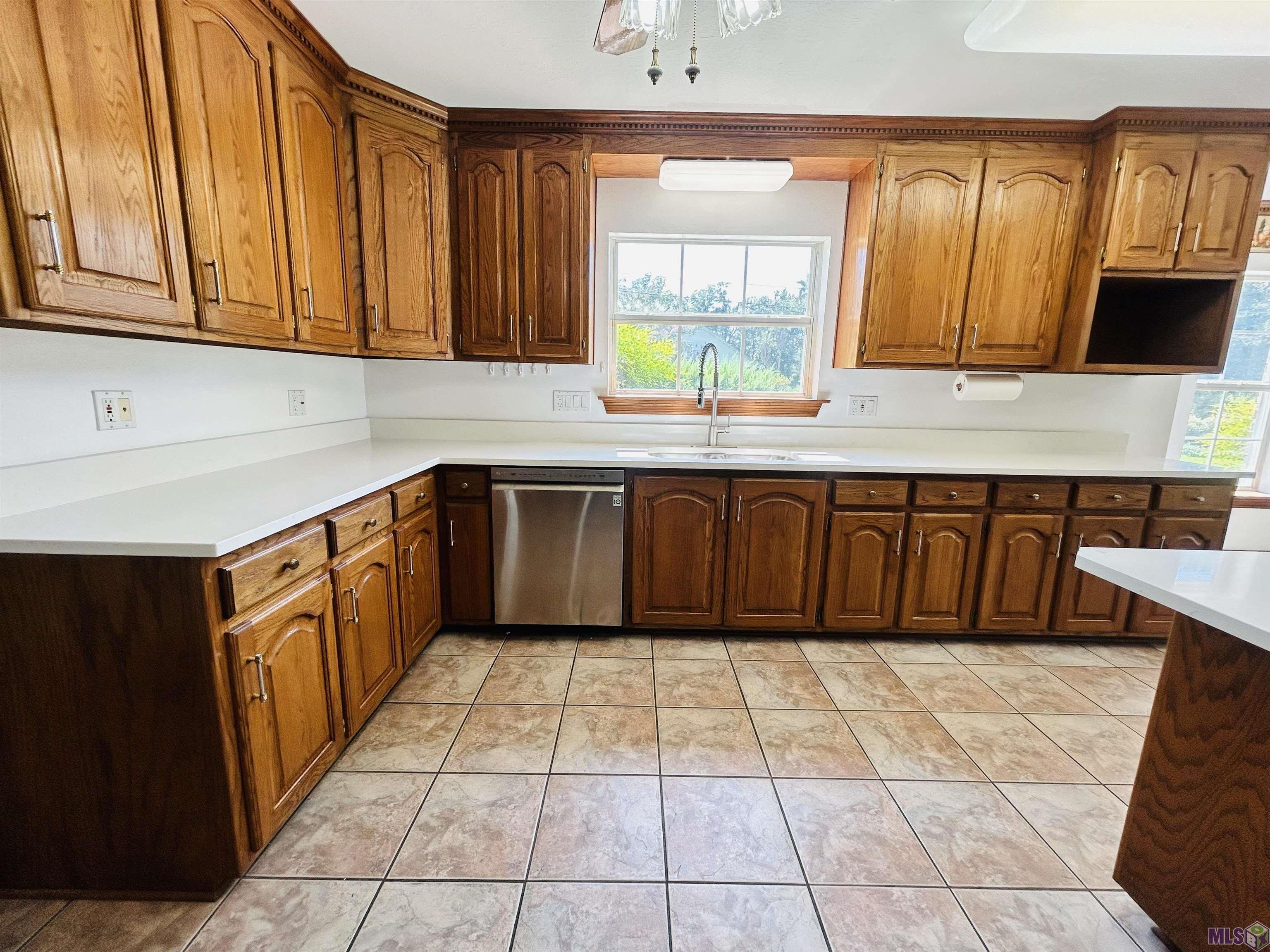 6168 Brewerton Road Gonzales, LA 70737 - Photo 13 of 34 counter tops
