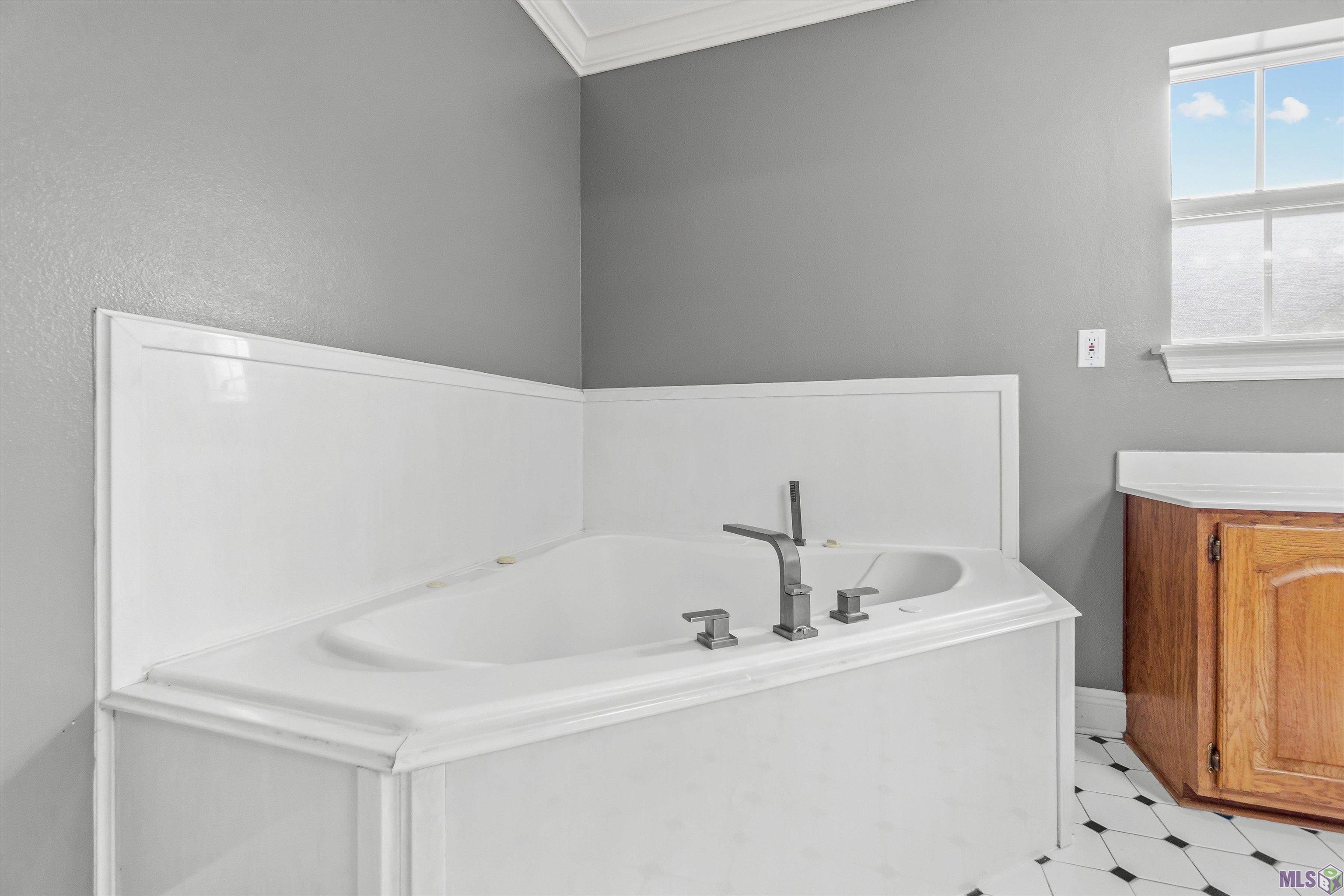 6168 Brewerton Road Gonzales, LA 70737 - Photo 20 of 34