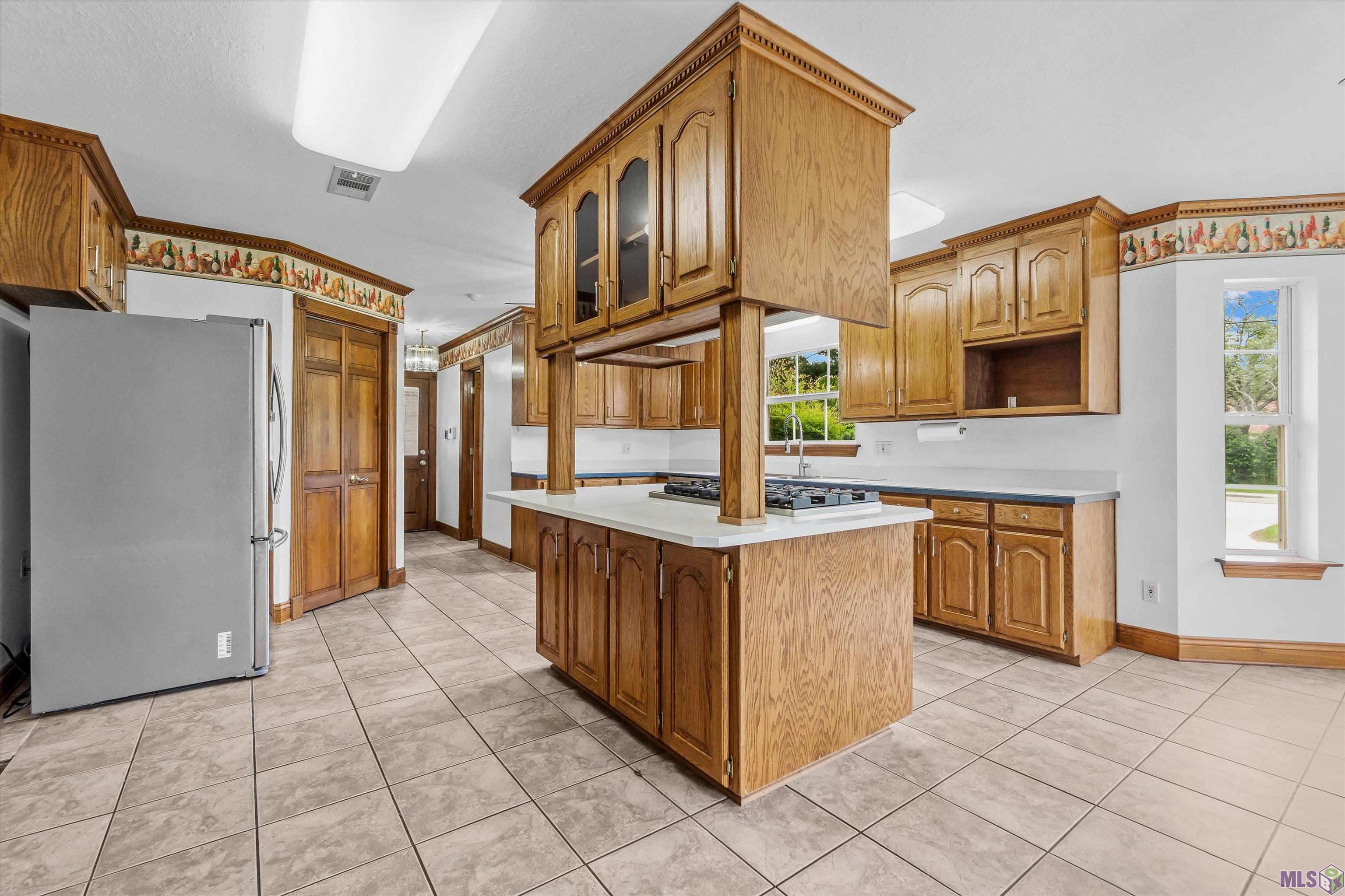 6168 Brewerton Road Gonzales, LA 70737 - Photo 9 of 34