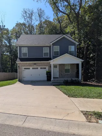 $1,800 | 816 Lutz Lane, Clarksville, TN 37042