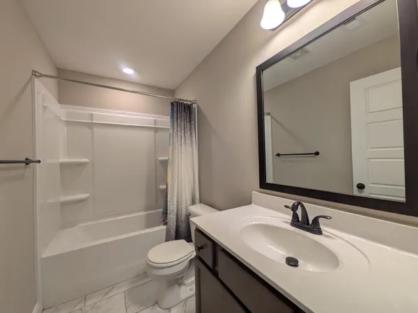 $1,800 | 816 Lutz Lane, Clarksville, TN 37042