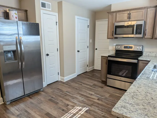 $1,900 | 816 Lutz Lane, Clarksville, TN 37042