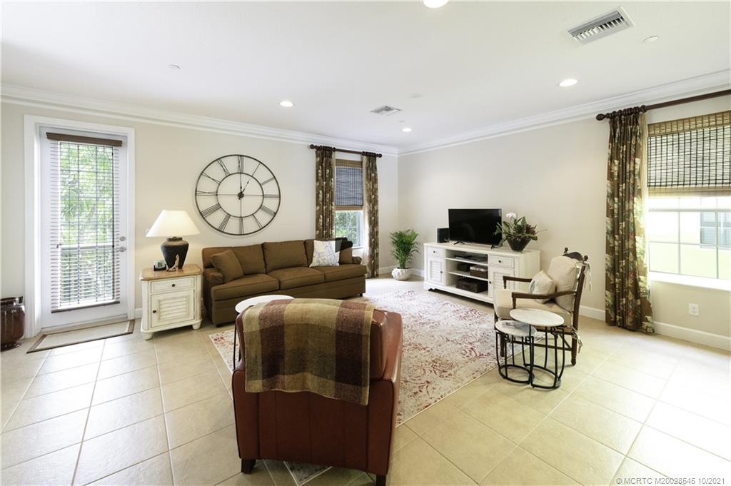 532 Southwest Akron Avenue Stuart, FL 34994 - Photo 22 of 46 Gallery Image 22