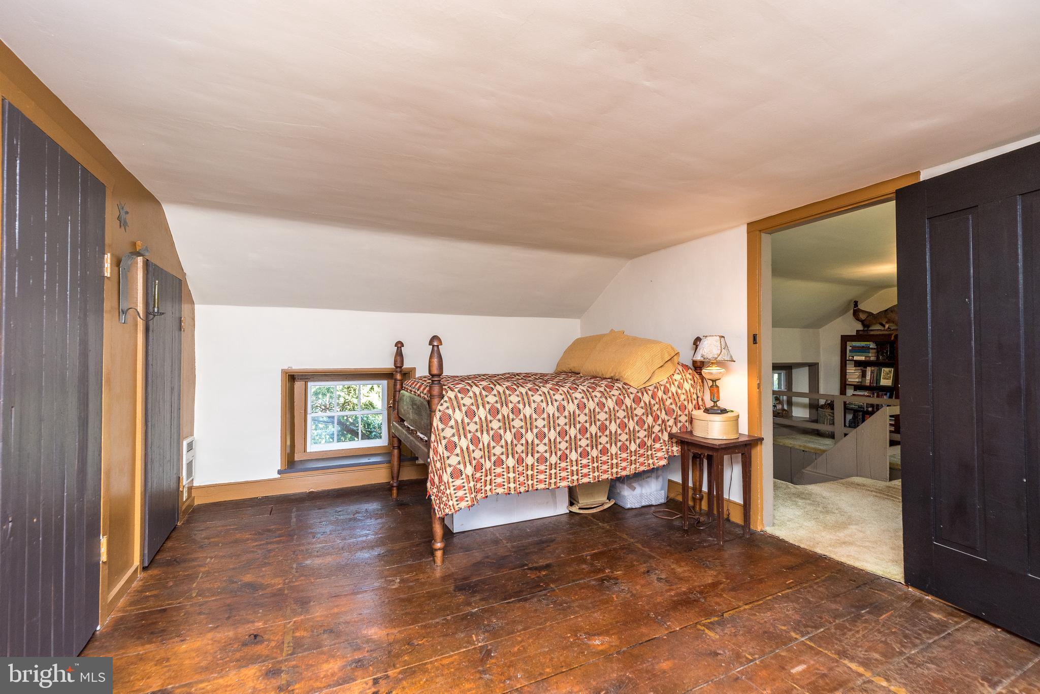4522 New Hope Road New Hope, PA 18938 - Photo 46 of 101 Bedroom on either side of common area