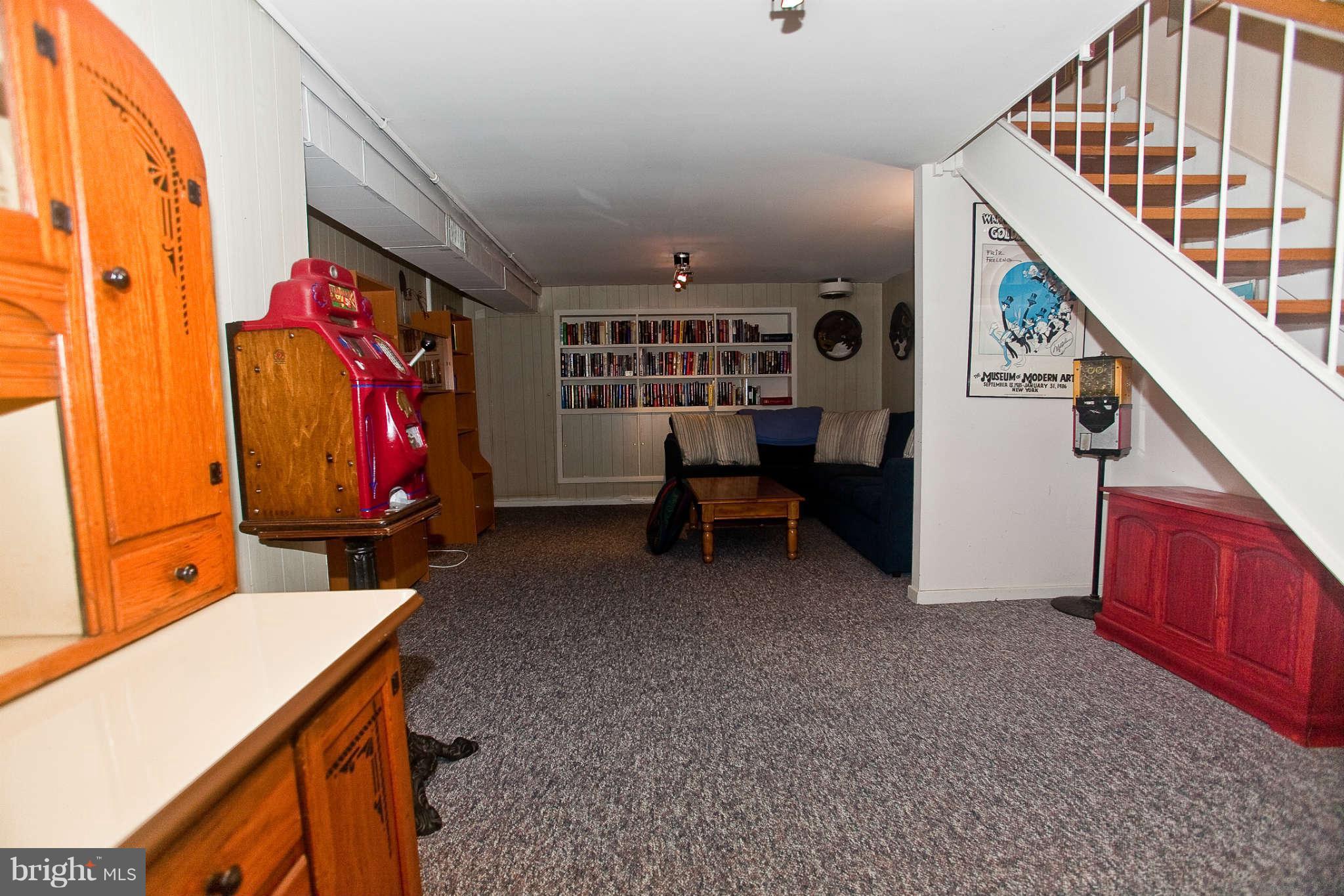 232 M Street Southwest, Unit 39 Washington, DC 20024 - Photo 19 of 25 Family Room