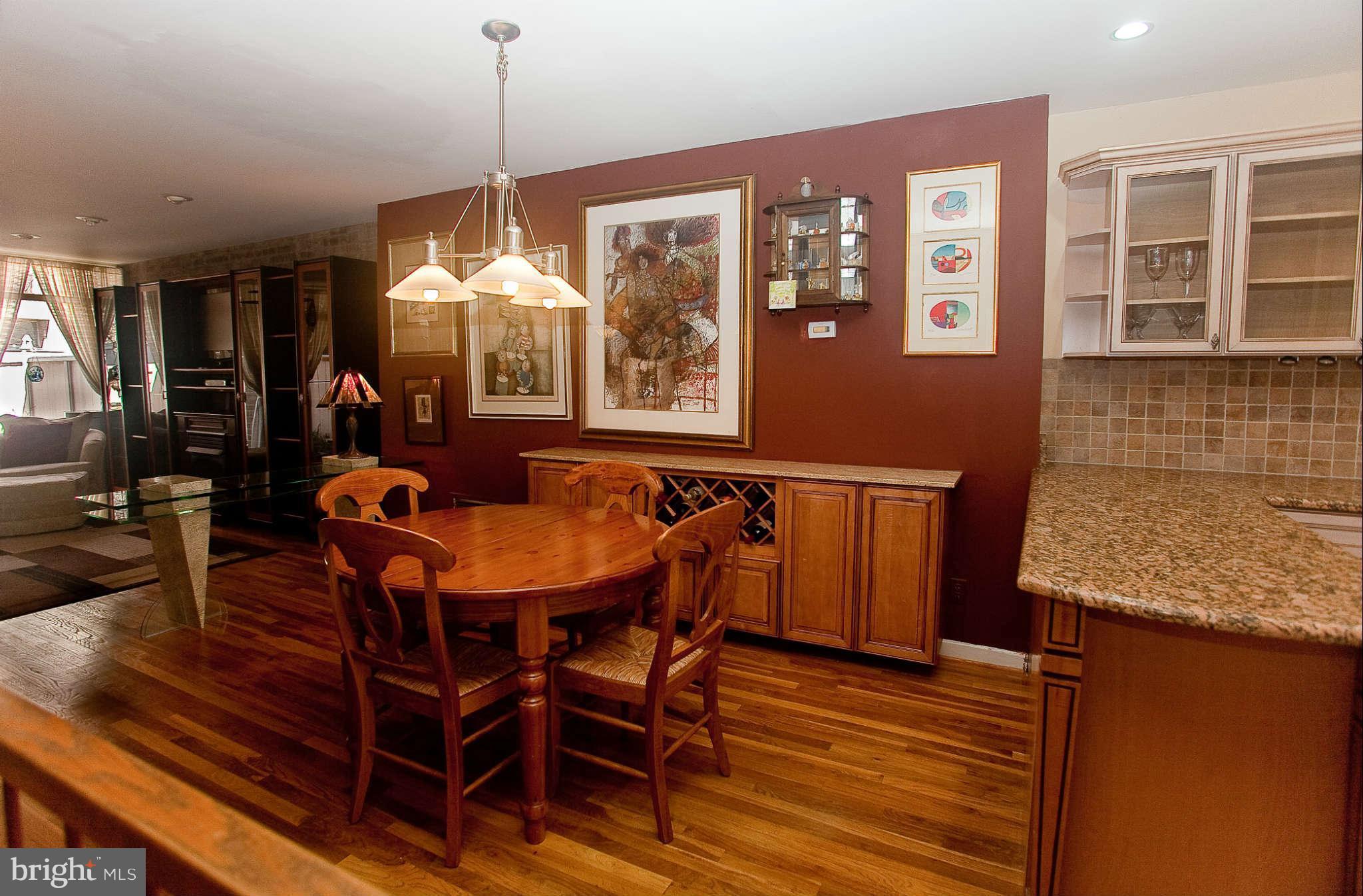 232 M Street Southwest, Unit 39 Washington, DC 20024 - Photo 3 of 25 Interior (General)