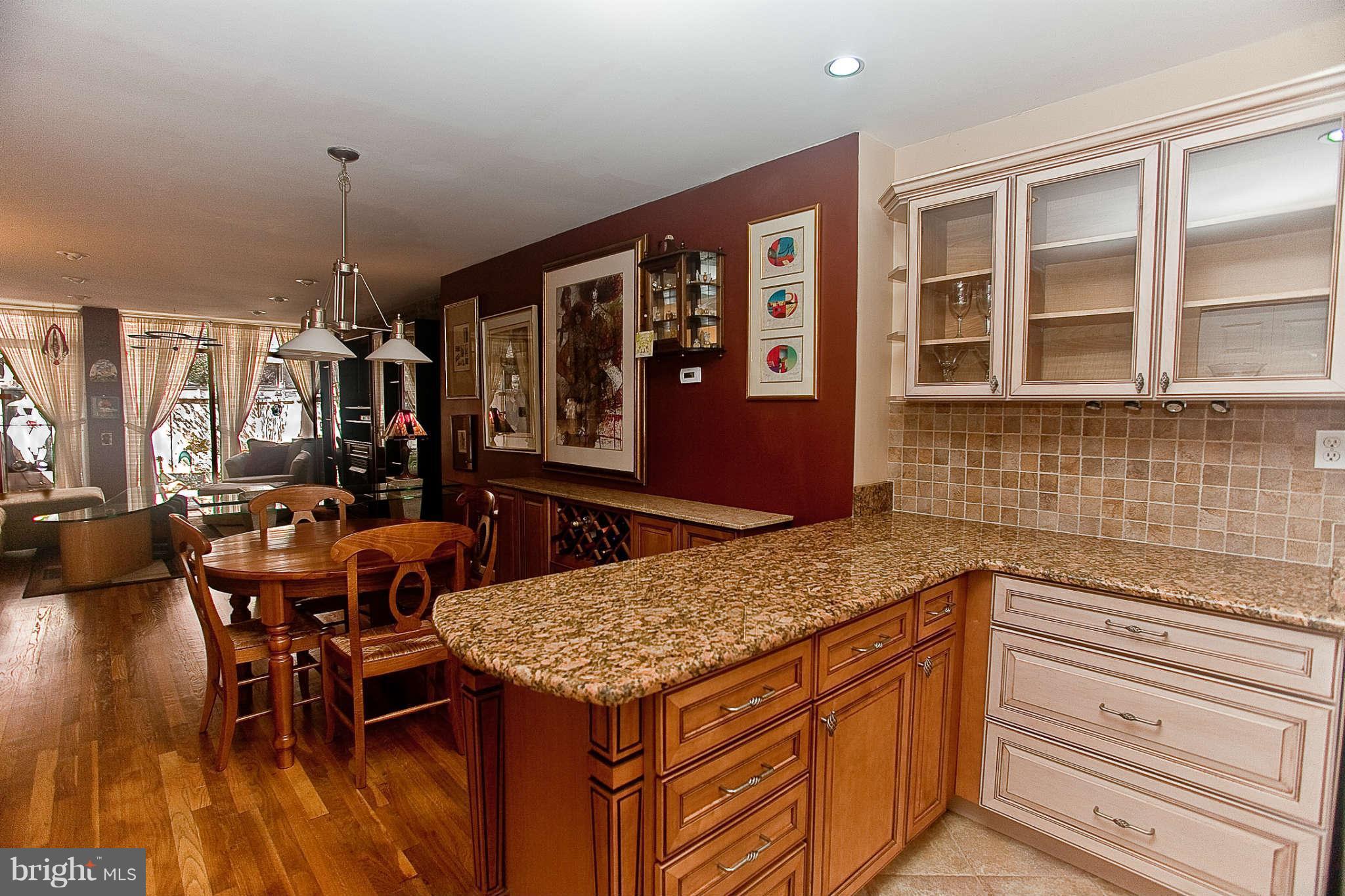 232 M Street Southwest, Unit 39 Washington, DC 20024 - Photo 4 of 25 Interior (General)