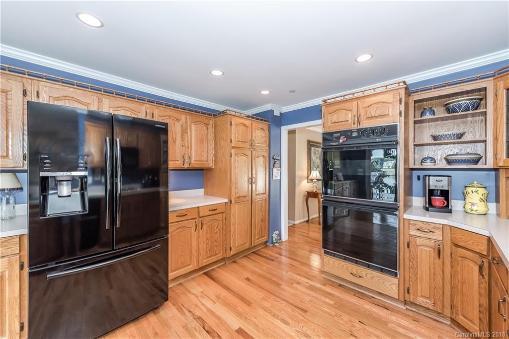1112 Palmyra Drive Tega Cay, SC 29708 - Photo 15 of 36 Gallery Image 15