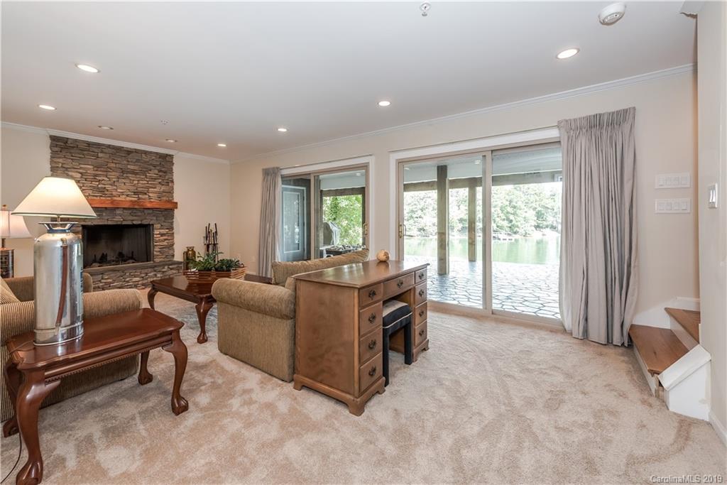 1112 Palmyra Drive Tega Cay, SC 29708 - Photo 22 of 36 Gallery Image 22