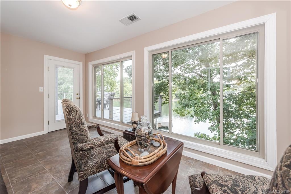 1112 Palmyra Drive Tega Cay, SC 29708 - Photo 25 of 36 Gallery Image 25