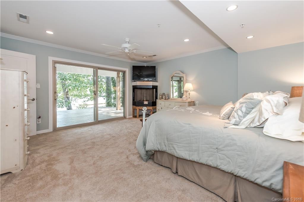 1112 Palmyra Drive Tega Cay, SC 29708 - Photo 28 of 36 Gallery Image 28