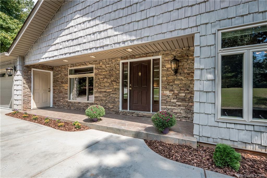 1112 Palmyra Drive Tega Cay, SC 29708 - Photo 31 of 36 Gallery Image 31