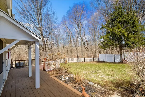 $249,500 | 4450 Thieme Gulf Road, Westmoreland, NY 13323