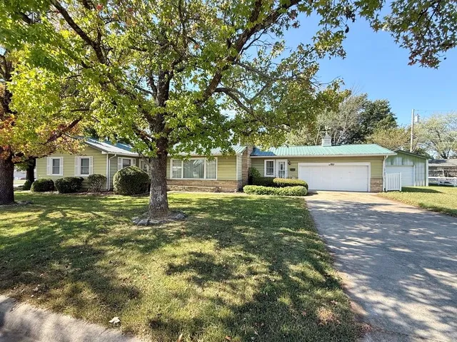 $160,000 | 212 Maple Drive, El Dorado Springs, MO 64744