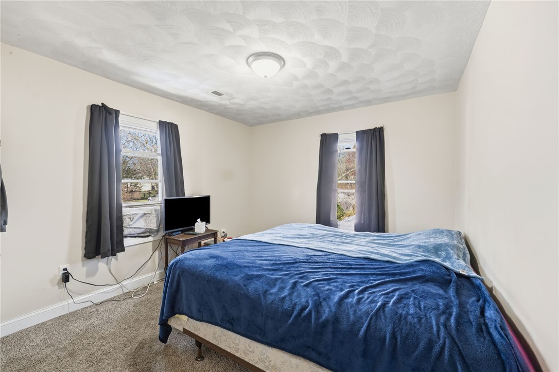 18 Francis Street Coventry, RI 02816 - Photo 16 of 36