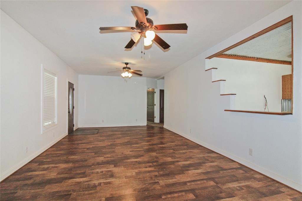 455 Hughes Cemetery Road Italy, TX 76651 - Photo 25 of 40 a view of an empty room with a ceiling fan