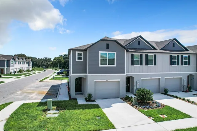 $1,950 | 3886 Academia Avenue, Lakeland, FL 33803