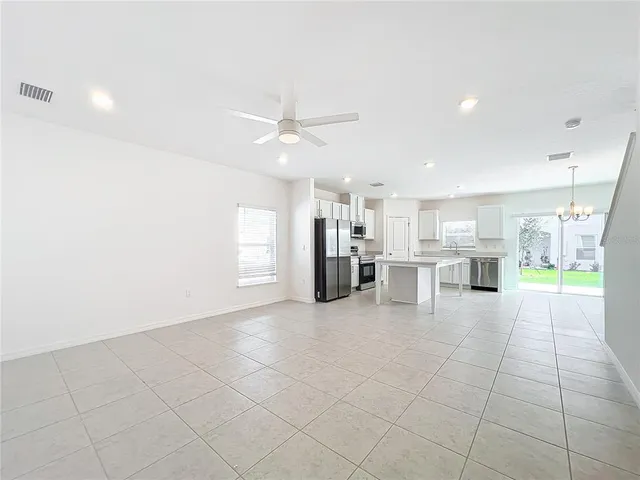 $1,950 | 3886 Academia Avenue, Lakeland, FL 33803