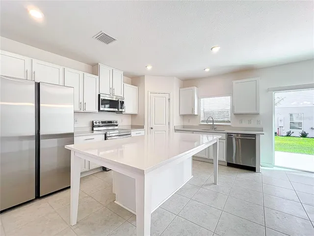 $1,950 | 3886 Academia Avenue, Lakeland, FL 33803