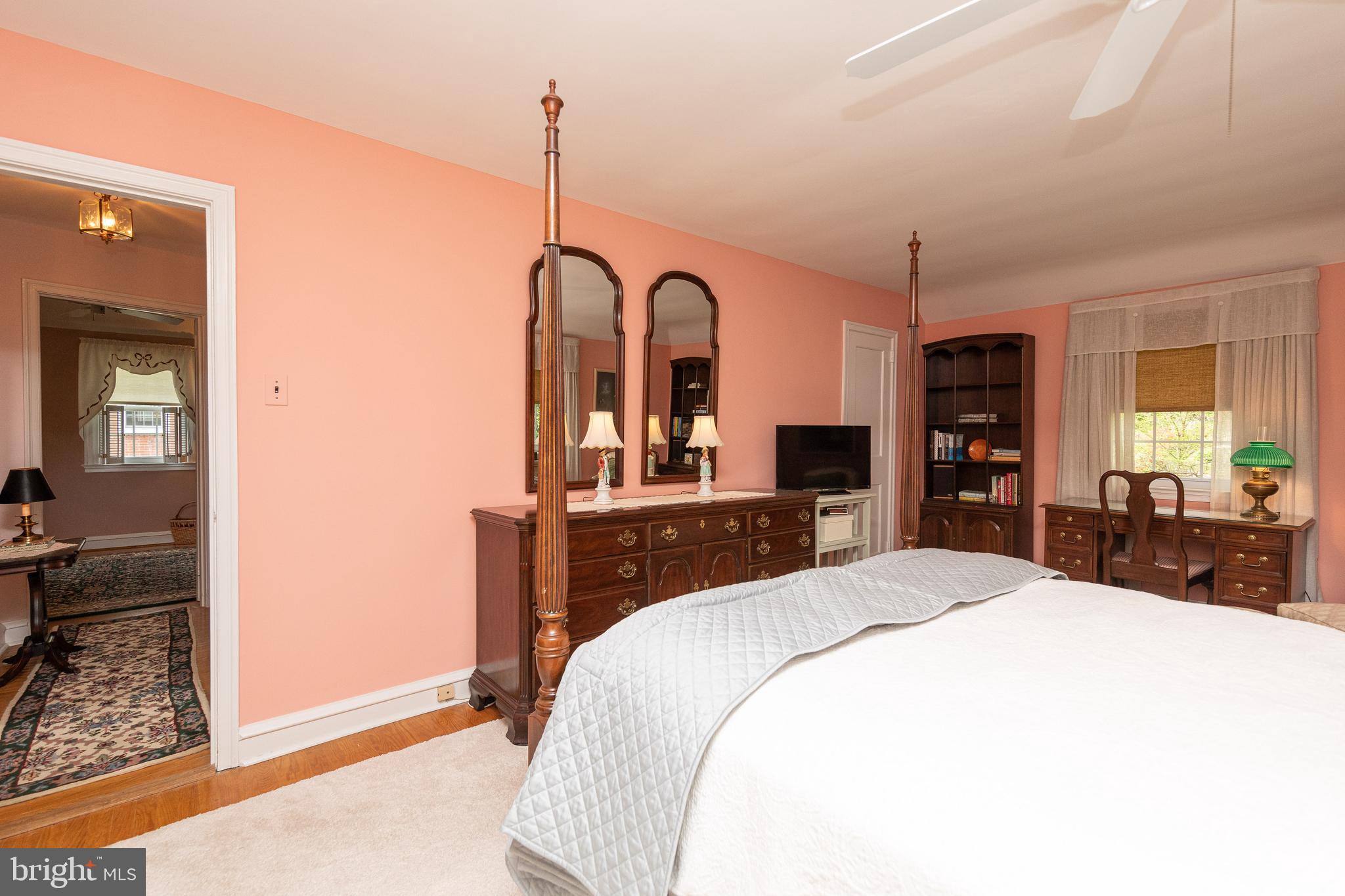 532 Fox Road Glenside, PA 19038 - Photo 19 of 49 Gallery Image 19