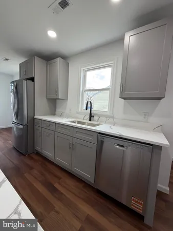 $350,000 | 321 Bassett Avenue, New Castle, DE 19720