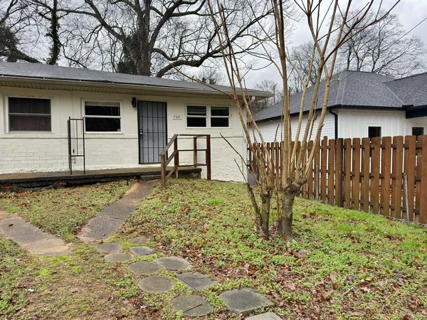 $825 | 706 West 47th Street, Unit A, Chattanooga, TN 37410