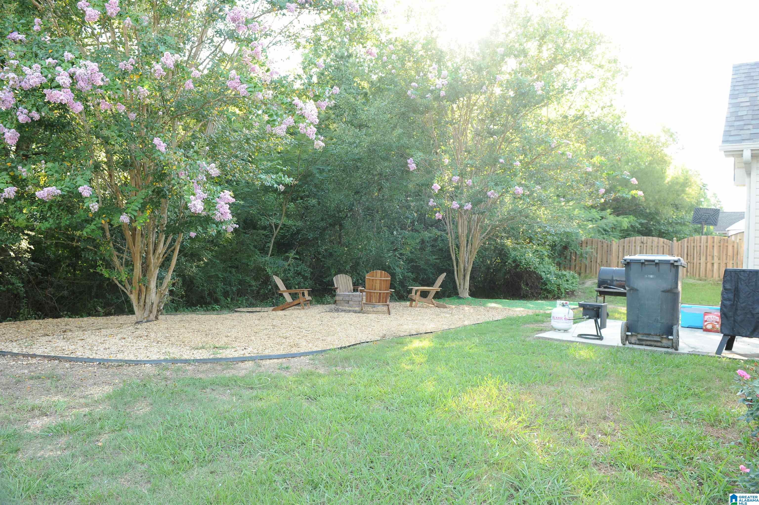 237 Camden Lake Drive Calera, AL 35040 - Photo 3 of 24